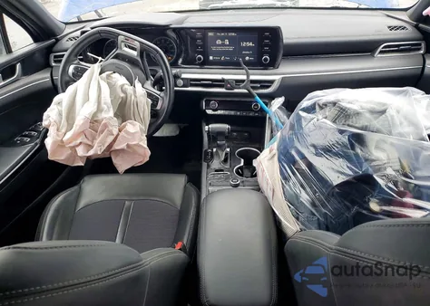 2021 Kia K5 Gt Line z USA, uszkodzony, nr VIN 5XXG64J25MG076953